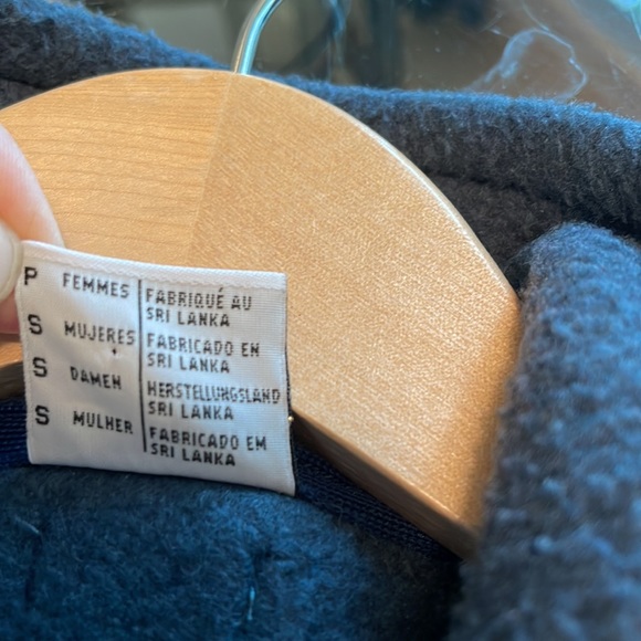 Columbia, S; Omni shield, pthalo blue, great seaming-great fit! Full zip. EUC - Picture 12 of 14